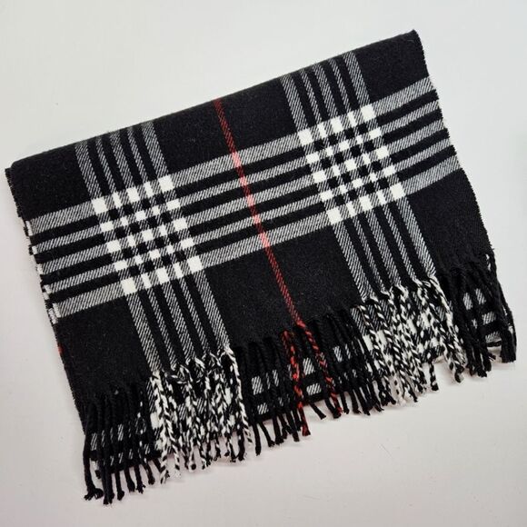 Gorgeous 100% Cashmere Black Plaid Fringe Rectangle Scarf Made Scotland Unisex - Picture 1 of 4